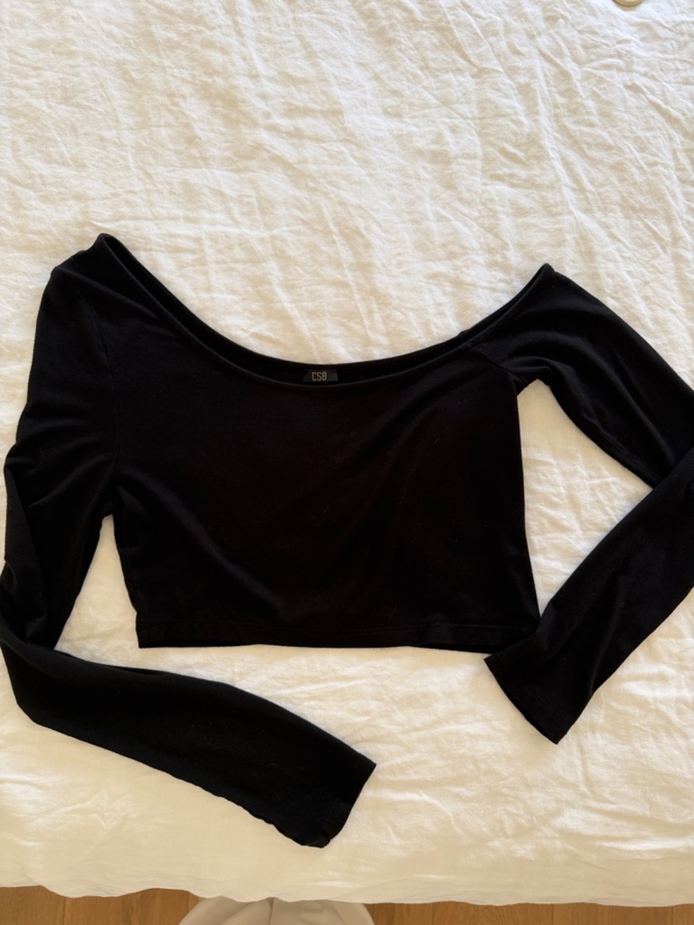 CSB x Isabelle Mathers off shoulder top